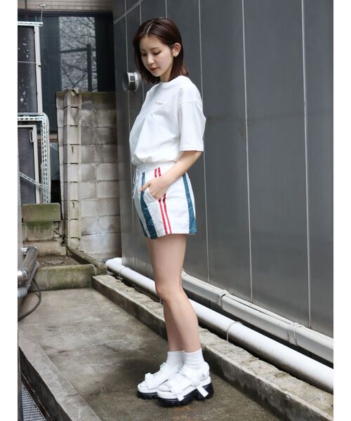 EVRIS(エヴリス)の「サイドライントラックショートパンツ(その他パンツ・レディース・ネイビー/ホワイト・FREE)」の22枚目の写真