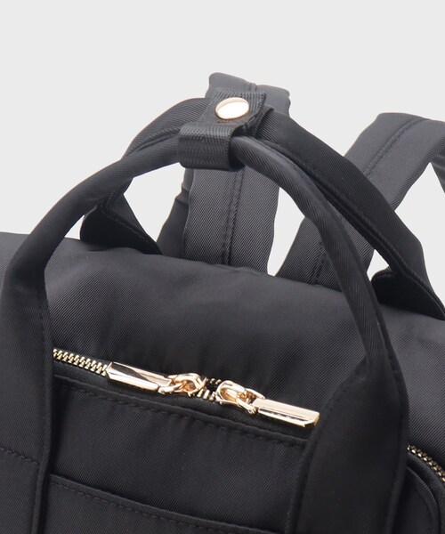 OPAQUE.CLIP（オペークドットクリップ）の「◆【撥水加工】マルチポケットカジュアルリュックサック（バックパック/リュック・レディース・ブラック/グレー・00）」の8枚目の写真