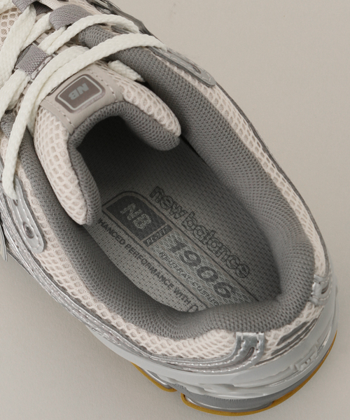 Spick & Span（スピックアンドスパン）の「≪一部店舗+WEB限定≫NEW BALANCE / ニューバランス 1906R M1906RRD（スニーカー・レディース・グレー・22.5cm/23cm/23.5cm/24cm/24.5cm/25cm）」の20枚目の写真