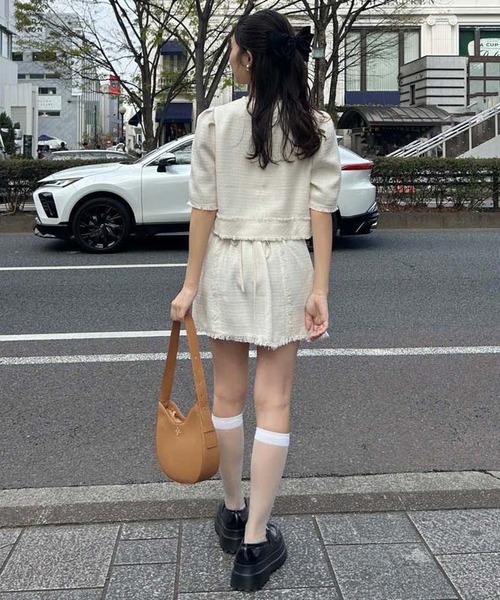 one after another NICE CLAUP(ワンアフターアナザーナイスクラップ)の「【再入荷】ツイードジャケット(ノーカラージャケット・レディース・ブラック/アイボリー/ミント・FREE)」の14枚目の写真