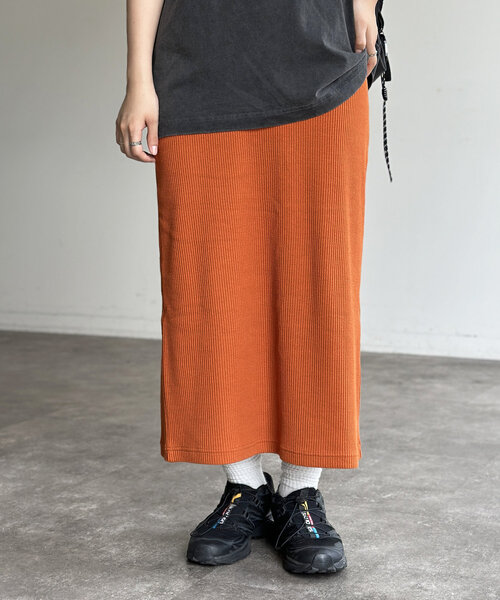 CPCM（シーピーシーエム）の「リブスカート（スカート・レディース・オリーブ/オレンジ/ブラック/グレー/アイボリー・SMALL/MEDIUM）」の5枚目の写真