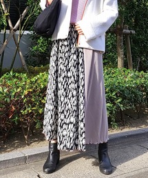 Q | バイカラーマイクロプリーツスカート(スカート)