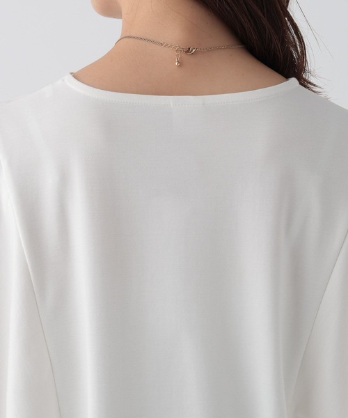 Elura(エルーラ)の「ドレスアップ袖フレアプルオーバー/131560(Tシャツ/カットソー・レディース・ブラック/ネイビー/ホワイト・MEDIUM/LARGE)」の7枚目の写真