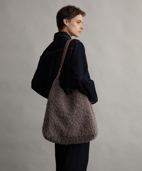 Aunt Marie's（アントマリーズ）の「ボアレザーハンドルBAG/A4・ノートパソコン収納可（ハンドバッグ・レディース・ブラック/グレイッシュベージュ/モカ・FREE）」の12枚目の写真