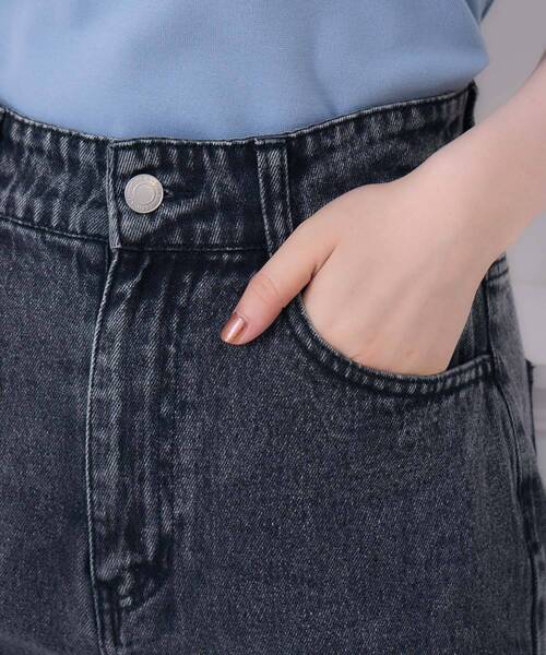 ems excite（エムズエキサイト）の「チビリボン刺繍デニムPT（デニムパンツ・レディース・ダークブルー/ライトブルー/ブラック・FREE）」の4枚目の写真