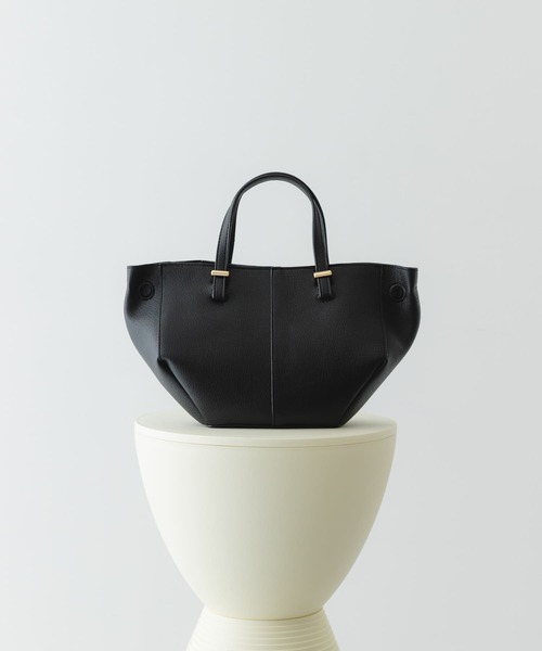 RODE SKO(ロデスコ)の「ラウンドミニバッグ(ショルダーバッグ・レディース・ベージュ/ブラック・ONE)」の2枚目の写真