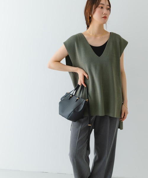 RODE SKO(ロデスコ)の「ラウンドミニバッグ(ショルダーバッグ・レディース・ベージュ/ブラック・ONE)」の11枚目の写真