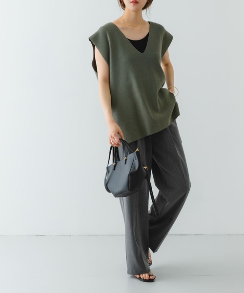 RODE SKO(ロデスコ)の「ラウンドミニバッグ(ショルダーバッグ・レディース・ベージュ/ブラック・ONE)」の14枚目の写真