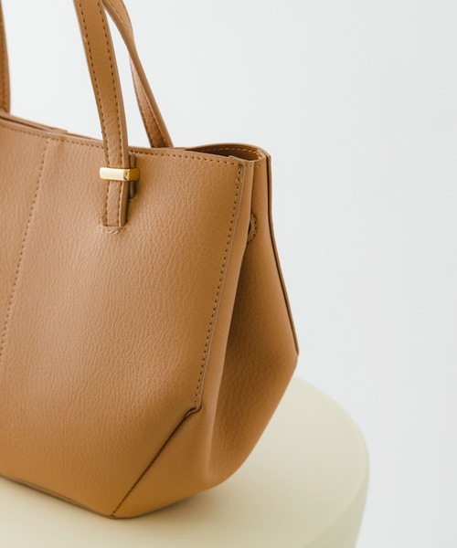 RODE SKO(ロデスコ)の「ラウンドミニバッグ(ショルダーバッグ・レディース・ベージュ/ブラック・ONE)」の18枚目の写真