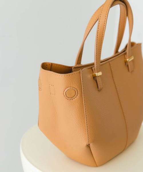 RODE SKO(ロデスコ)の「ラウンドミニバッグ(ショルダーバッグ・レディース・ベージュ/ブラック・ONE)」の19枚目の写真