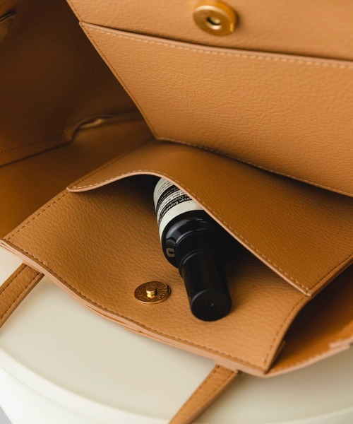 RODE SKO(ロデスコ)の「ラウンドミニバッグ(ショルダーバッグ・レディース・ベージュ/ブラック・ONE)」の20枚目の写真