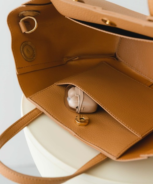 RODE SKO(ロデスコ)の「ラウンドミニバッグ(ショルダーバッグ・レディース・ベージュ/ブラック・ONE)」の21枚目の写真