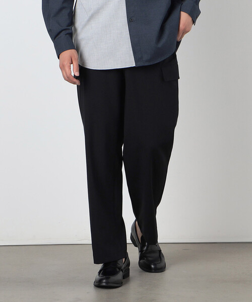 COMME CA ISM（コムサイズム）の「ウールライク セミワイド カーゴパンツ（カーゴパンツ・メンズ・ネイビー/ブラック/ベージュ・L/S/M）」の2枚目の写真