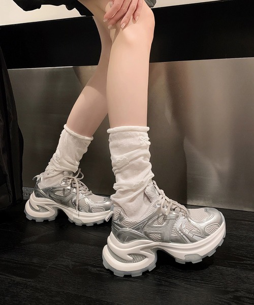 Sibra（シブラ）の「バイカラー メッシュ ドッキング 厚底 ダッド スニーカー  【約6.5cmソール】（スニーカー・レディース・シルバー/ホワイト・S/M/L）」の13枚目の写真