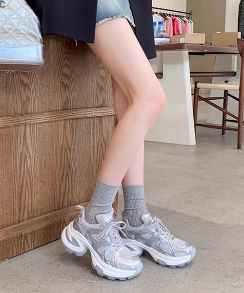 Sibra（シブラ）の「バイカラー メッシュ ドッキング 厚底 ダッド スニーカー  【約6.5cmソール】（スニーカー・レディース・シルバー/ホワイト・S/M/L）」の7枚目の写真