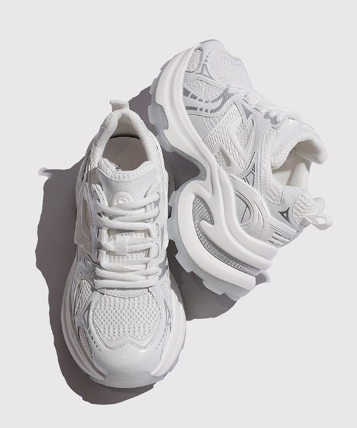 Sibra（シブラ）の「バイカラー メッシュ ドッキング 厚底 ダッド スニーカー  【約6.5cmソール】（スニーカー・レディース・シルバー/ホワイト・S/M/L）」の15枚目の写真