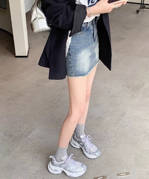 Sibra（シブラ）の「バイカラー メッシュ ドッキング 厚底 ダッド スニーカー  【約6.5cmソール】（スニーカー・レディース・シルバー/ホワイト・S/M/L）」の10枚目の写真