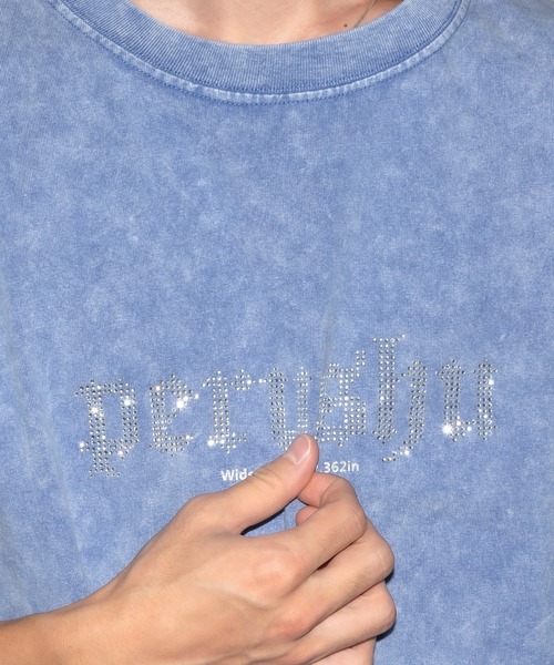 Perushu(ペルーシュ)の「スタッズロゴヴィンテージライクTシャツ(Tシャツ/カットソー・メンズ・ブルー/ブラック/ブラウン・MEDIUM/LARGE)」の9枚目の写真