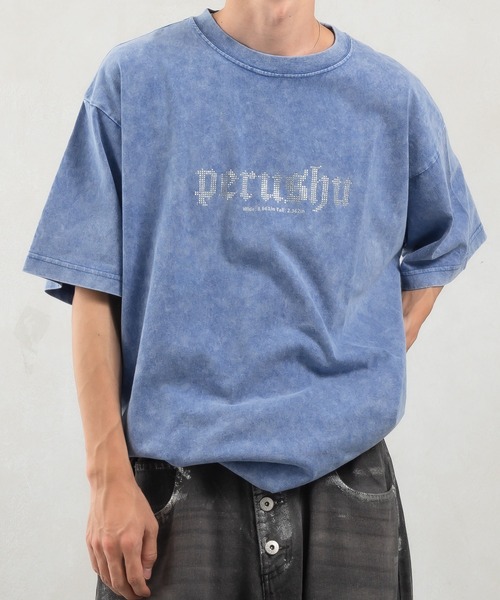 Perushu(ペルーシュ)の「スタッズロゴヴィンテージライクTシャツ(Tシャツ/カットソー・メンズ・ブルー/ブラック/ブラウン・MEDIUM/LARGE)」の17枚目の写真
