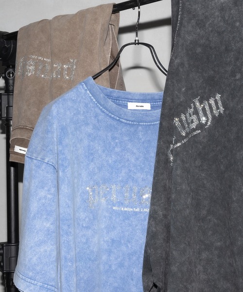 Perushu(ペルーシュ)の「スタッズロゴヴィンテージライクTシャツ(Tシャツ/カットソー・メンズ・ブルー/ブラック/ブラウン・MEDIUM/LARGE)」の6枚目の写真