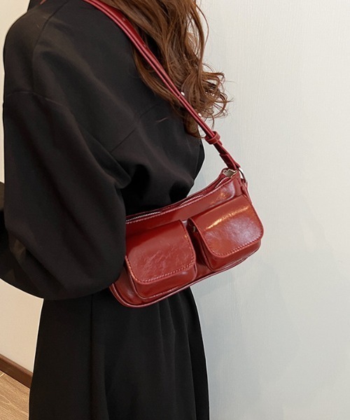 mebole(メボレ)の「ヴィンテージポケットショルダーバッグ(ショルダーバッグ・レディース・レッド/ブラック/シルバー・FREE)」の12枚目の写真