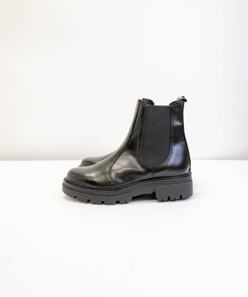 eness（エネス）の「【ENESS/エネス】ショートブーツ　サイドゴア　牛革（ブーツ・レディース・ブラック・38/36/37）」の5枚目の写真