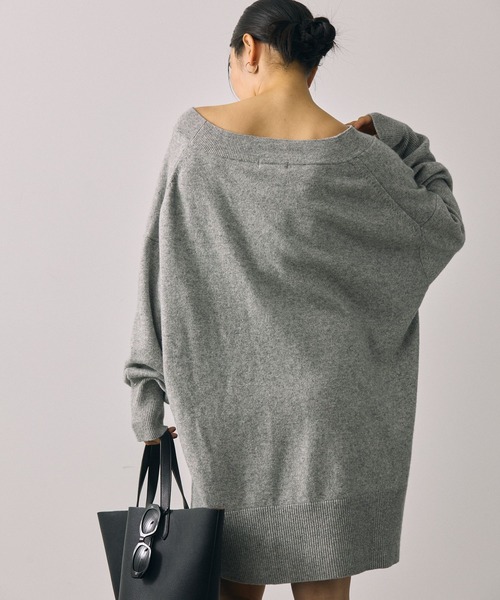 BABYLONE(バビロン)の「コットンウールVネックオーバープルオーバー(ニット/セーター・レディース・オフホワイト/グレー・フリー)」の16枚目の写真