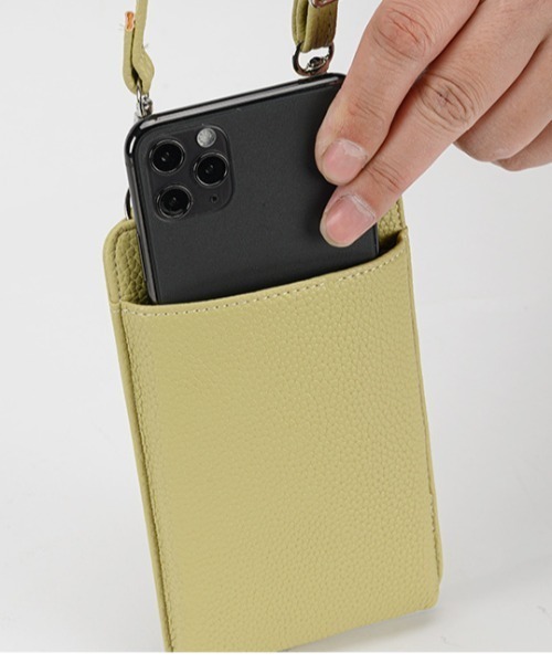 Coo+i（クーイ）の「スマホショルダー  スマホポーチ カード小物収納（ショルダーバッグ・レディース・ベージュ/ブラウン/グリーン/ブラック・FREE）」の8枚目の写真