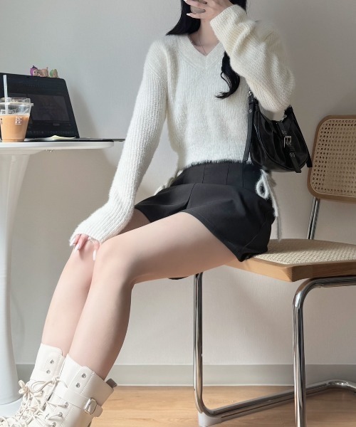 nemne store（ネンネストア）の「《Delfy》ダーツショートパンツ セットアップ可能（その他パンツ・レディース・ブラック/グレー・SMALL/MEDIUM）」の13枚目の写真