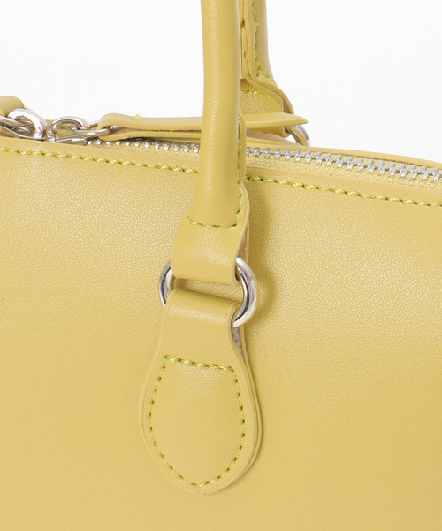 ikka(イッカ)の「PU 2WAYガバットボストンバッグ(ボストンバッグ・レディース・オフホワイト/ブラック/エメラルド・FREE)」の9枚目の写真