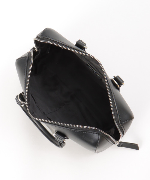 ikka(イッカ)の「PU 2WAYガバットボストンバッグ(ボストンバッグ・レディース・オフホワイト/ブラック/エメラルド・FREE)」の15枚目の写真