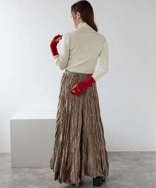 ap retro（アプレトロ）の「ワッシャーロングスカート（スカート・レディース・グレー/チャコールグレー/ブラック/カーキ/モカ/ネイビー/ベージュ・FREE）」の16枚目の写真