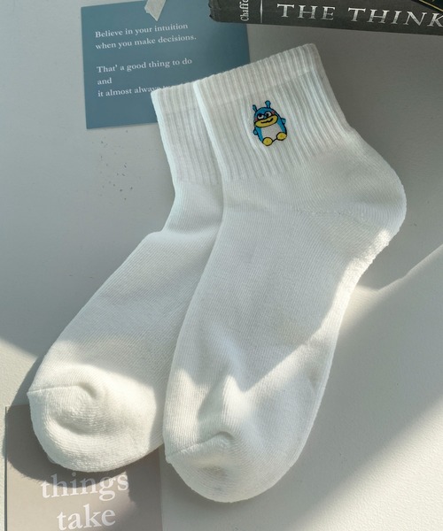 WEGO（ウィゴー）の「WEGO/アニマル刺繍アンクル底パイルソックス（ソックス/靴下・レディース・その他5/その他1/その他8/その他7/その他6/その他9/その他10/その他11/その他12/その他13/その他14/その他15/その他16/その他17/その他18/その他20/その他19・23-25cm）」の12枚目の写真