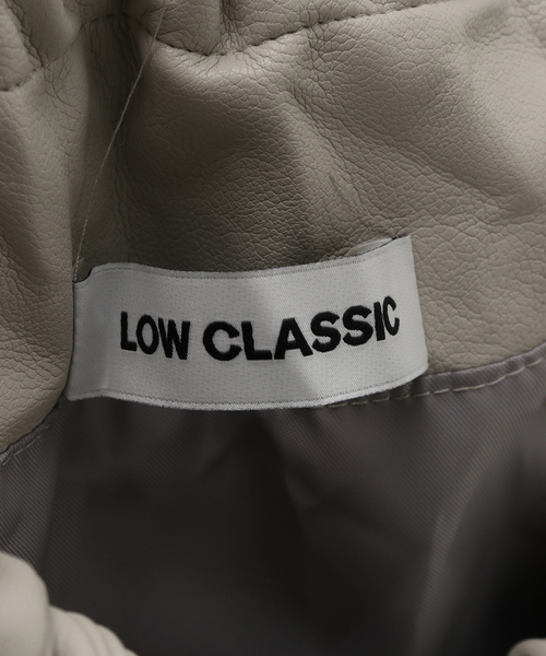LOW CLASSIC(ロウ クラシック)の「LOW CLASSIC/ロウ クラシック TRAIANGLE BAG LW244BA02(ショルダーバッグ・レディース・ライトグレー・FREE)」の16枚目の写真