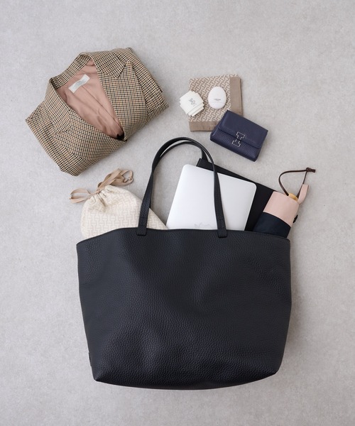 IACUCCI（イアクッチ）の「グーフォ TOTE TORO（ショルダーバッグ