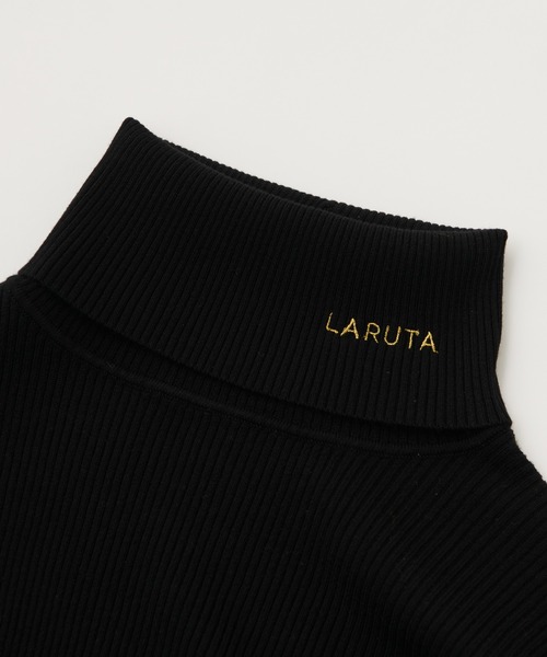 LARUTA(ラルータ)の「【LARUTA】LARUTAロゴ刺繍入りケーブルタートル(ニット/セーター・レディース・ミント/モカ/その他1/オフホワイト/グレー/ブラック・FREE)」の16枚目の写真