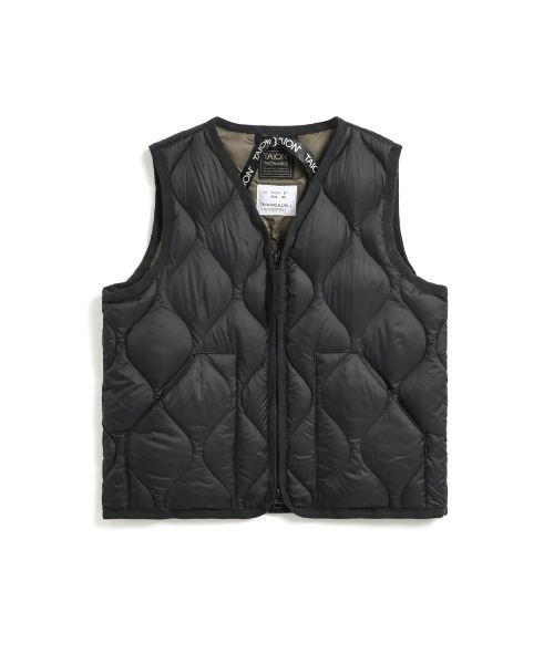 fridge（フリッジ）の「【TAION】タイオン KIDS MILITARY V NECK W-ZIP DOWN VEST TAION-K001ALSZML-1（ベスト・キッズ・ダークオレンジ/ダークオリーブ/ブラック/その他・130/120/110/140）」の2枚目の写真
