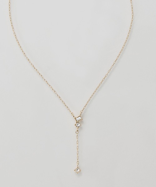 Phoebe(フィービィー)の「【金属アレルギー対応/長さ調節可能】ラディアンスビジューYラインネックレス/Y字/最大全長:47cm/ニッケルフリー(ネックレス・レディース・イエローゴールド/シャンパン・FREE)」の1枚目の写真