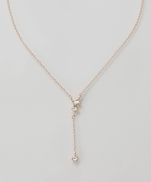 Phoebe(フィービィー)の「【金属アレルギー対応/長さ調節可能】ラディアンスビジューYラインネックレス/Y字/最大全長:47cm/ニッケルフリー(ネックレス・レディース・イエローゴールド/シャンパン・FREE)」の7枚目の写真