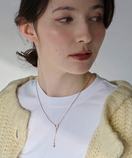 Phoebe(フィービィー)の「【金属アレルギー対応/長さ調節可能】ラディアンスビジューYラインネックレス/Y字/最大全長:47cm/ニッケルフリー(ネックレス・レディース・イエローゴールド/シャンパン・FREE)」の18枚目の写真