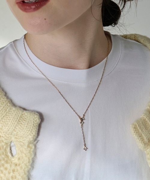 Phoebe(フィービィー)の「【金属アレルギー対応/長さ調節可能】ラディアンスビジューYラインネックレス/Y字/最大全長:47cm/ニッケルフリー(ネックレス・レディース・イエローゴールド/シャンパン・FREE)」の19枚目の写真