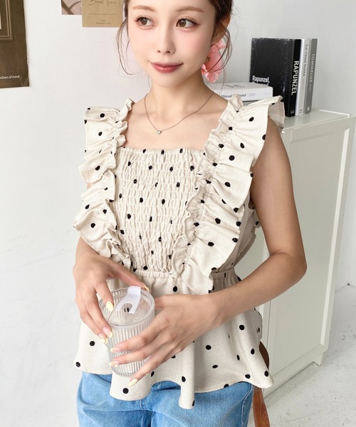 moment+(モーメントプラス)の「リネンライクドットプリントシャーリングペプラムフリルブラウス(シャツ/ブラウス・レディース・ブラック/ベージュ/ネイビー・M/L)」の21枚目の写真