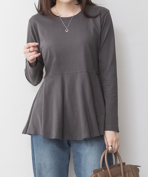 LARU(ラルー)の「裾フレア 長袖 カットソー(Tシャツ/カットソー・レディース・ブラック/オフホワイト/チャコールグレー・M-L)」の17枚目の写真
