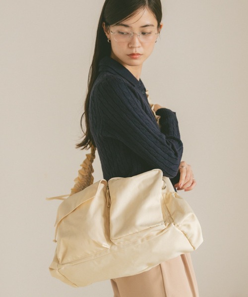 VANNIE U（ヴァニーユー）の「アウトポケットドロストショルダーバッグ（ショルダーバッグ・レディース・アイボリー/ブラック・FREE）」の13枚目の写真