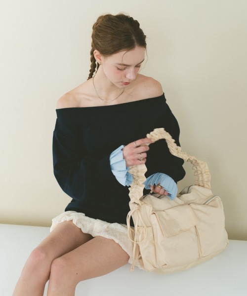 VANNIE U（ヴァニーユー）の「アウトポケットドロストショルダーバッグ（ショルダーバッグ・レディース・アイボリー/ブラック・FREE）」の18枚目の写真