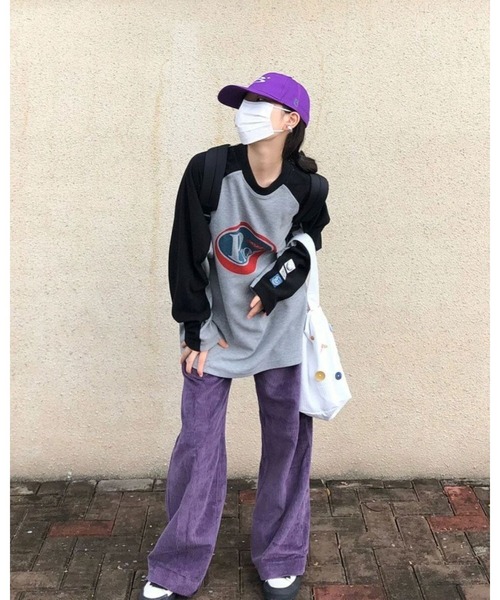 FUNdaysion(ファンデイション)の「袖配色ロゴプリントルーズワッフルトップス(Tシャツ/カットソー・レディース・グレー・M)」の15枚目の写真