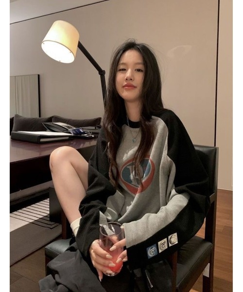 FUNdaysion(ファンデイション)の「袖配色ロゴプリントルーズワッフルトップス(Tシャツ/カットソー・レディース・グレー・M)」の22枚目の写真