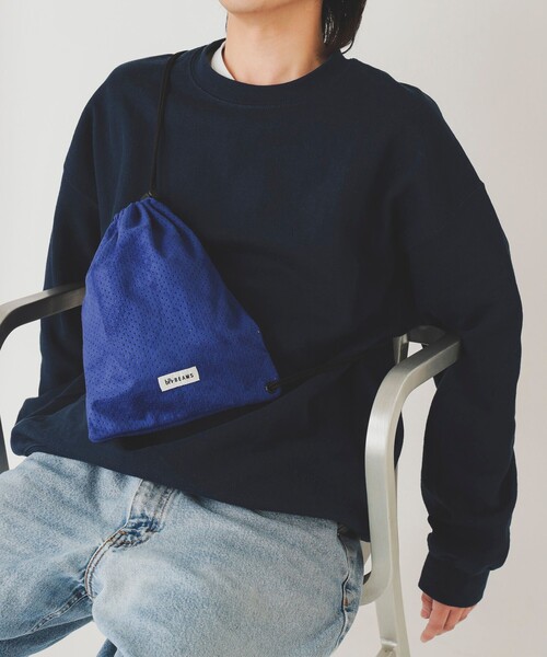 bpr BEAMS（ビーピーアール ビームス ）の「パンチング ドローストリング バッグ（ショルダーバッグ・レディース・ブラック/ブルー/ベージュ/ピンク/ホワイト・ONE SIZE）」の6枚目の写真