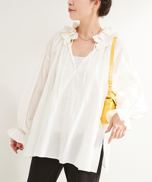 B.C STOCK(ベーセーストック)の「《追加》フリルブラウス(シャツ/ブラウス・レディース・ブラック/ホワイト/ベージュ系その他・FREE)」の2枚目の写真
