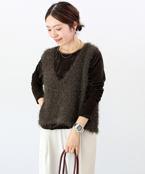 フェザーヤーンVネックニットベスト（ベスト）｜Aletta vita（アレッ